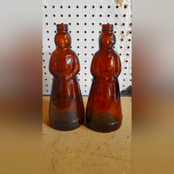 Pair of Vintage Mrs. Butterworths Containers - Picture 1 of 3